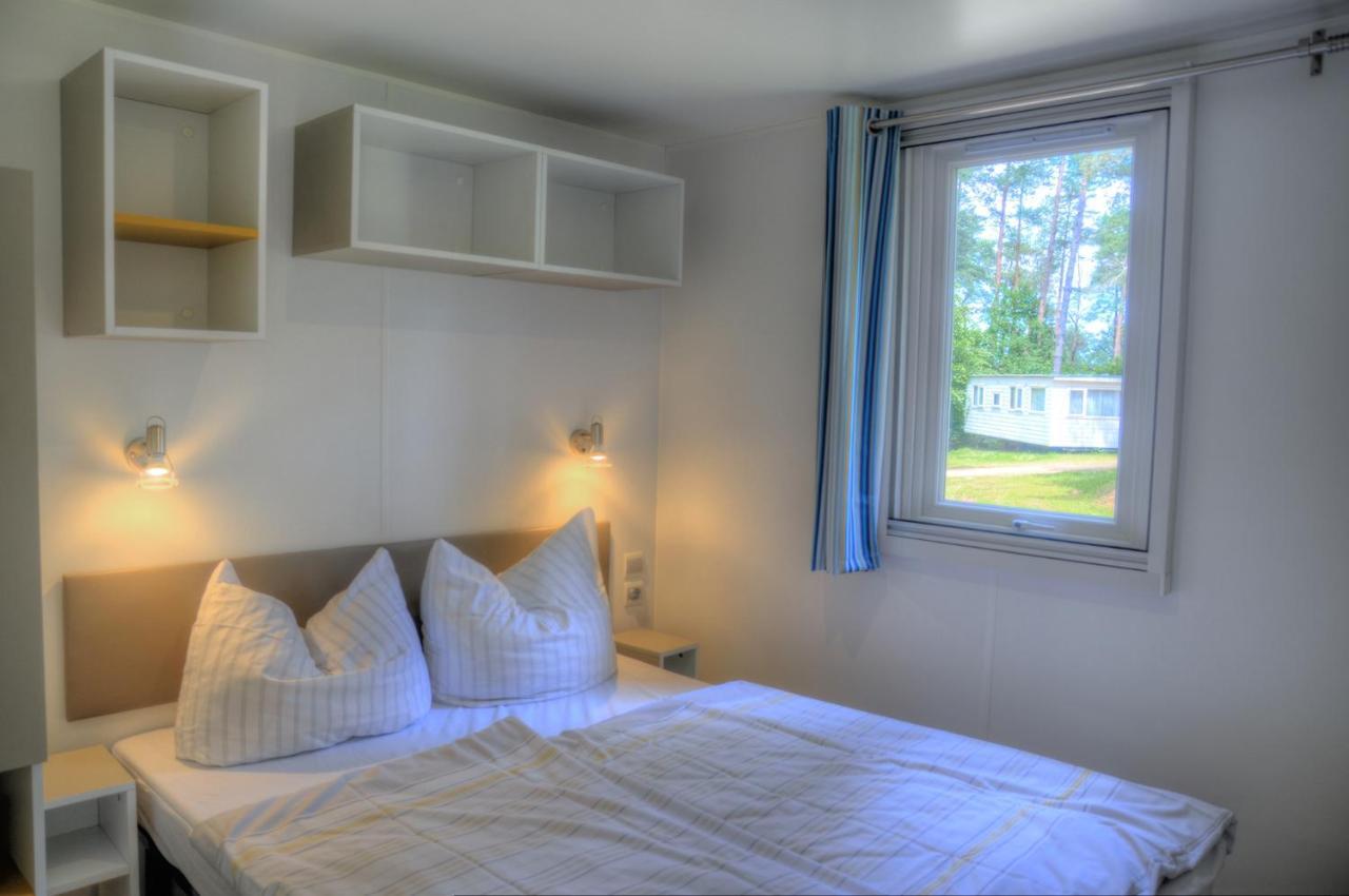 Camping-Und Ferienpark Havelberge Gross Quassow Exterior foto