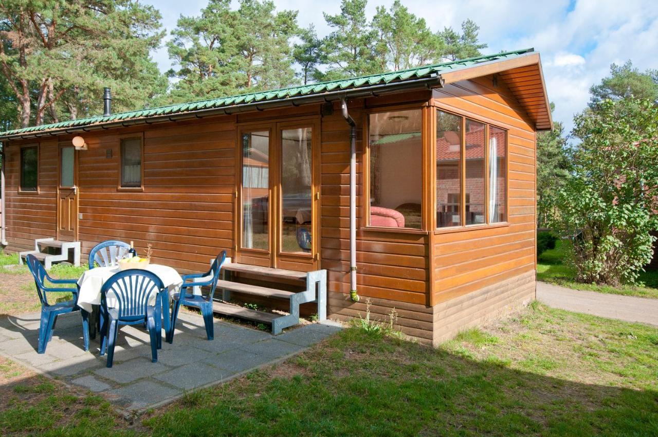 Camping-Und Ferienpark Havelberge Gross Quassow Exterior foto